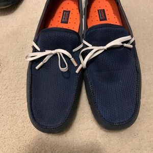 Swims shoes